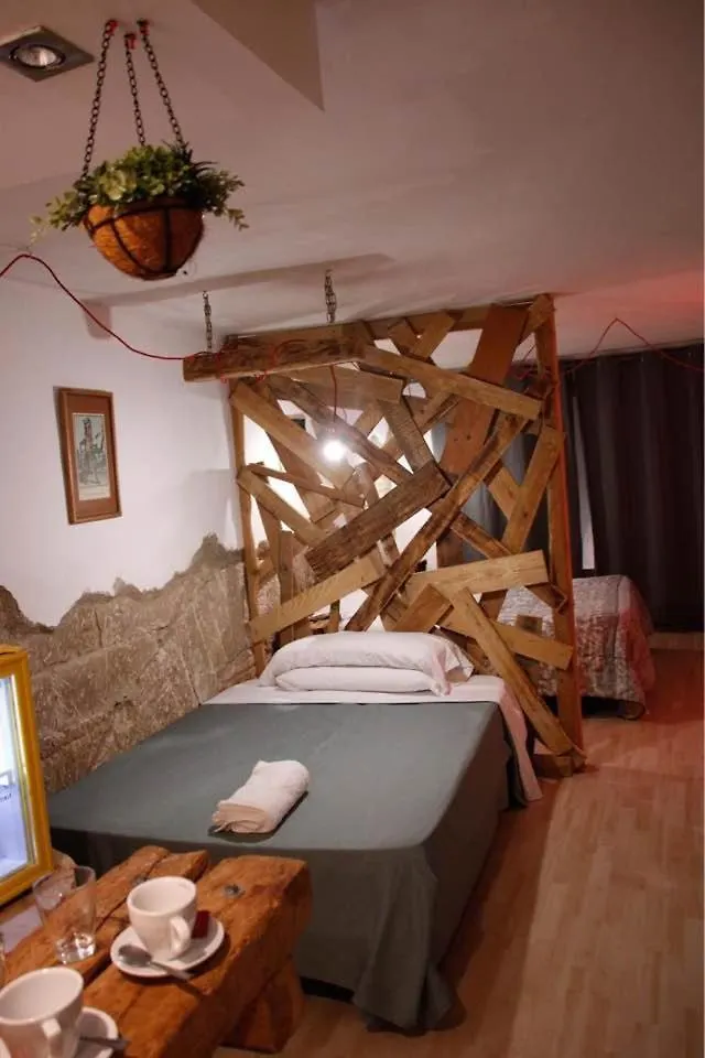 Casa Paeria Bed & Breakfast Lleida 0*,  Spain
